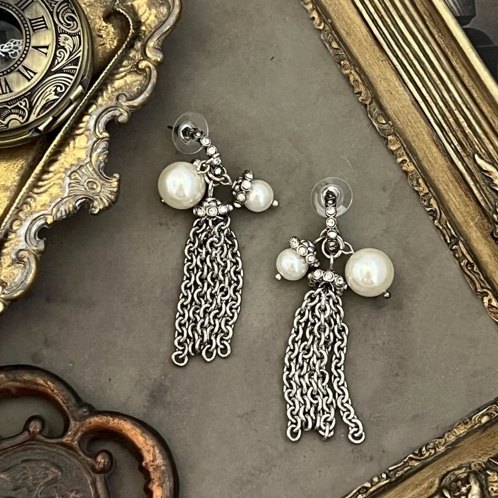 PREMIER DESIGNS • Girl’s Best Friend Four Way Style Earrings Huggie Hoops - Picture 8 of 9